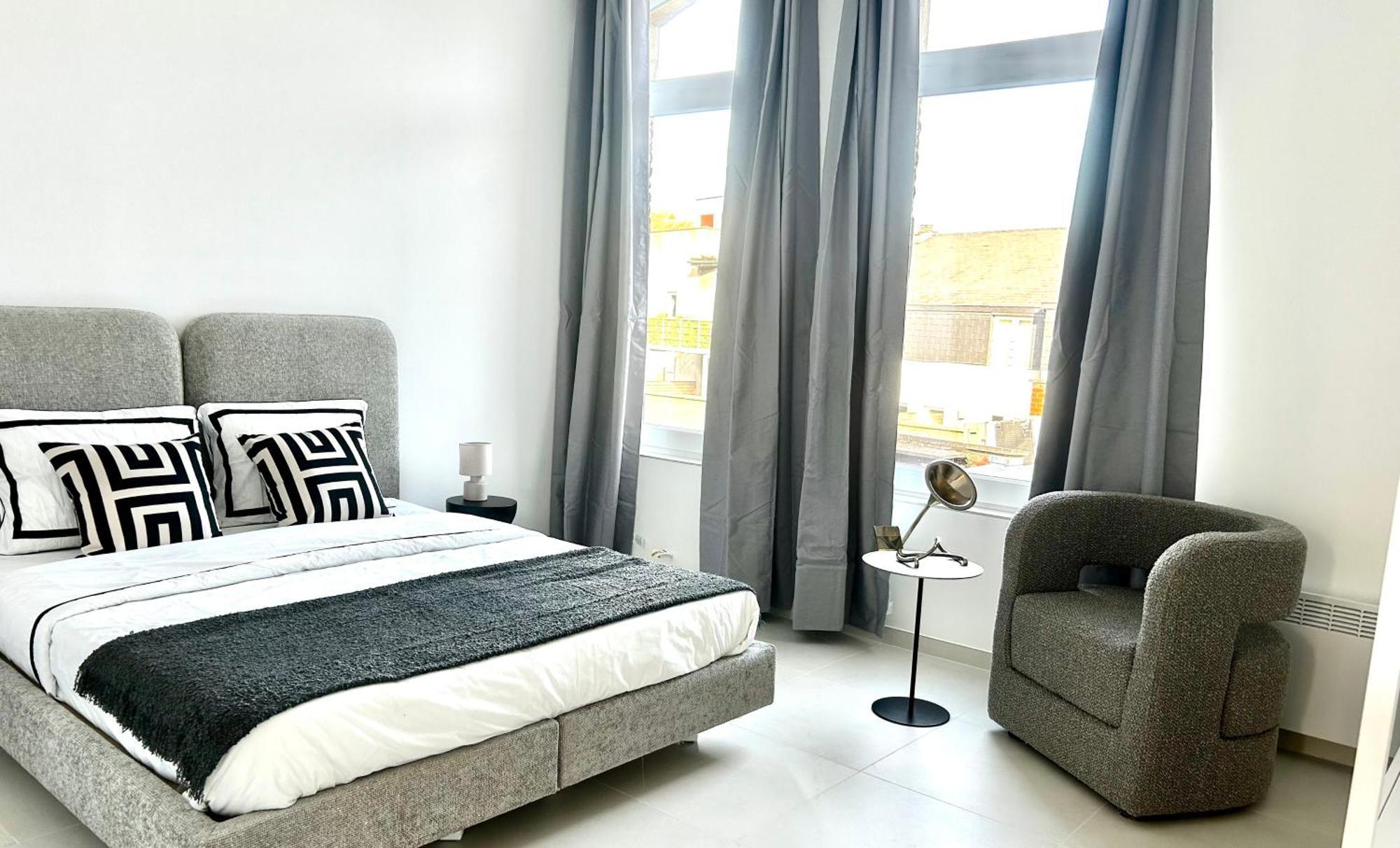 Phoenix Garden Apartment Mons Exterior foto